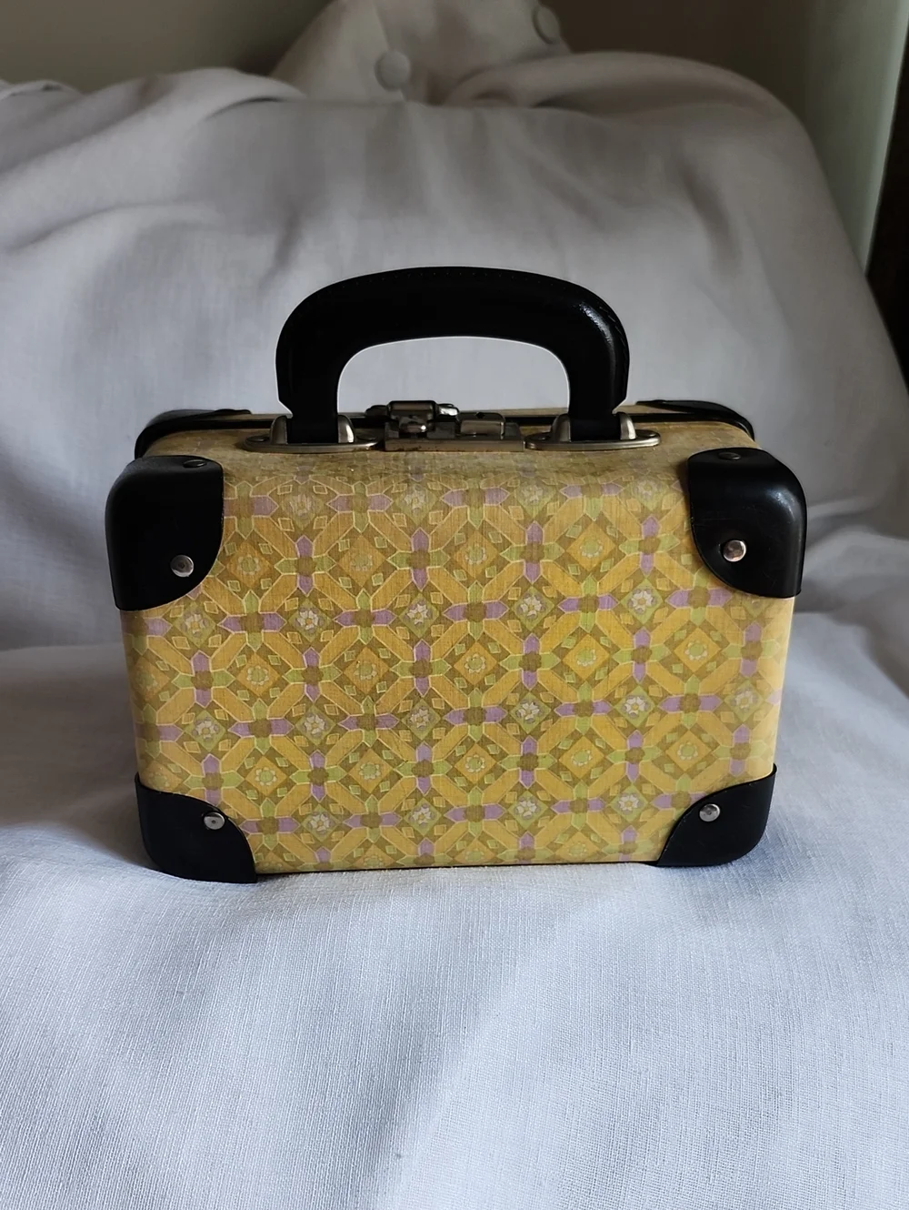 Vintage 1950's Yellow Fabric Black Leather Trim Hard Case Cosmetic Bag , $40